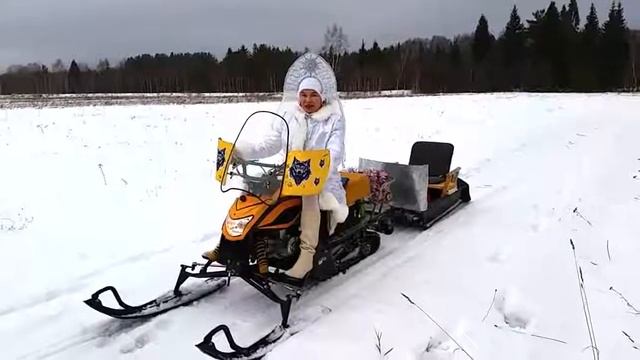 ЗоЛиКс. 200. Снегурочка едет к вам! смотреть онлайн