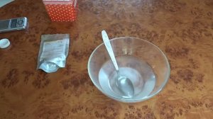 Готовим рассол для посолки сыра.