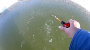 ПЕРВЫЙ ЛЁД, ВЕРХНИЙ ТОБОЛ НА РЫБАЛКУ ПО ЩУКЕ С ЖЕРЛИЦАМИ, ОТКРЫТИЕ СЕЗОНА, ВОТ И ПЕРВЫЙ ЗАГАР!