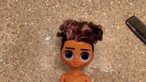 Giving two lol surprise omg dolls makeovers (the sequel) tough dude and pink chick | Zombiexcorn