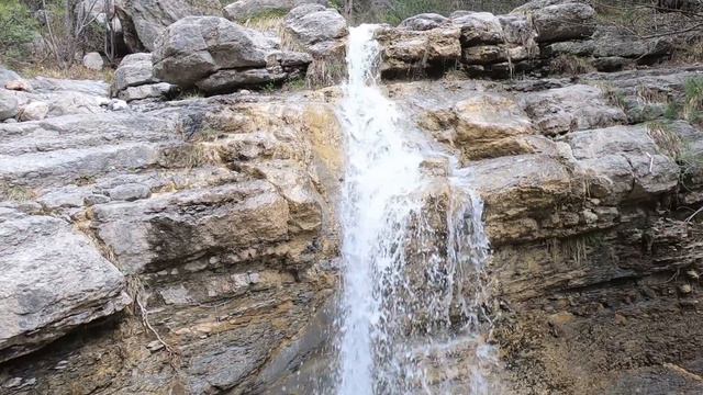 река Водопадная Ялта (часть 1) смотреть онлайн