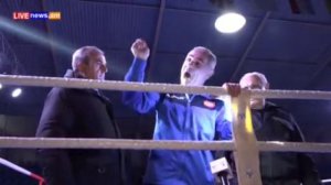 "Хвала Путину! Путин — мужик. Он строит и расширяет свою страну, свою Родину!"