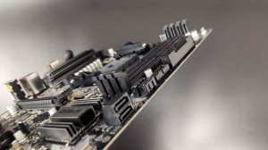 ASRock B550M Phantom Gaming 4 Motherboard Unboxing and Overview