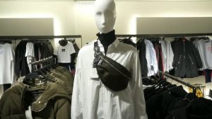 Поясные сумки - как правильно носить и какие выбрать