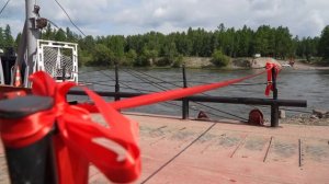 Судно "Ай-Кыс" пошло по реке
