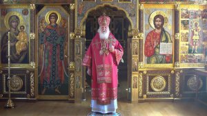 К медикам со словами благодарности обратился патриарх Кирилл