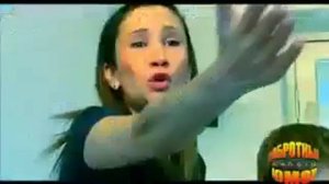 осел убивает