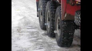 ЗАЧЕМ ДАЛЬНОБОЙЩИКИ НАДЕВАЮТ НА КОЛЕСА БУТЫЛКИ