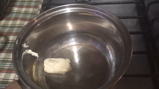 Жареные караси в сметане на сковороде рецепт
