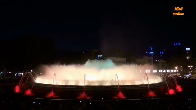2013 Волшебный фонтан. Барселона смотреть онлайн