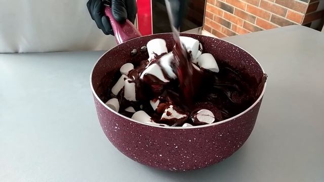 ?От этого десерта слюнки текут ручьем! Всего три ингредиента. смотреть онлайн