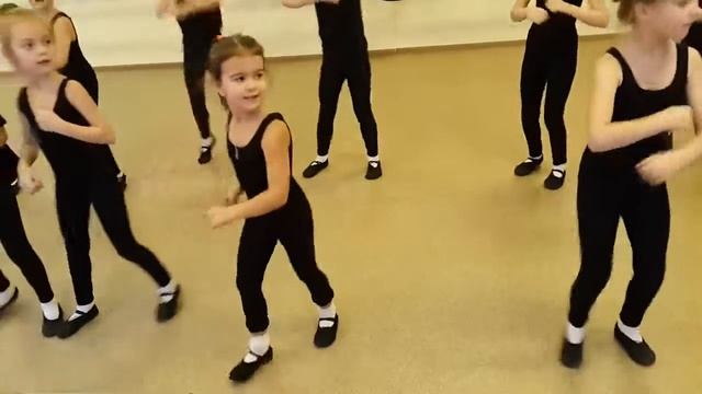 Обезьяны (Банановая республика)
