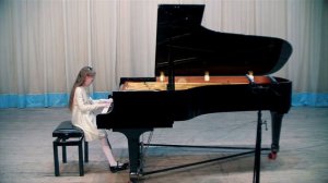 Суслова Валерия - Р.Шуман - «Воспоминание» из цикла «Альбом для юношества»