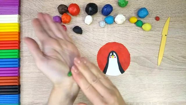 Делаем новогоднего пингвина ? из пластилина смотреть онлайн