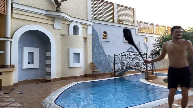 ЯЛТА. КРЫМ. ЧЕГО ТУТ ТОЛЬКО НЕТ?!)) смотреть онлайн