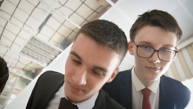 Клип в выпускной альбом для оживающей фотографии Самлит 9Б смотреть онлайн