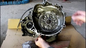 Замена сальников АКПП и кореного на Toyota Duet 1,0 Тойота Дуэт 2000 года 3часть
