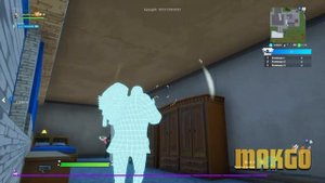 КАК ИГРАТЬ В ФОРТНАЙТ? КАК НАУЧИТЬСЯ ИГРАТЬ? ФОРТНАЙТ ДЛЯ НОВИЧКОВ!