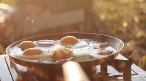 Cooking on the river bank / Готовим на берегу реки