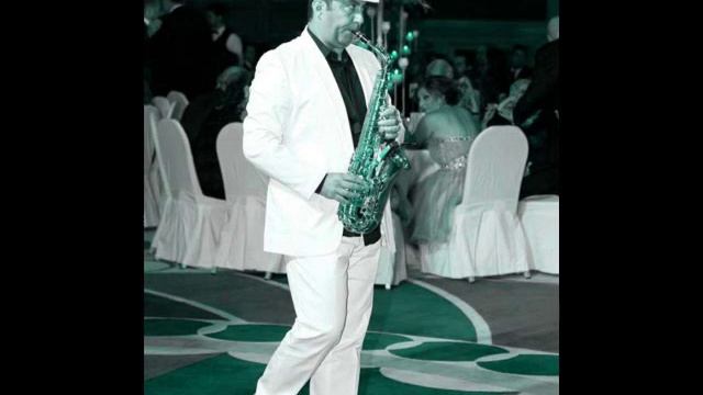 Ya zahratan fi khayali by saxophonist Toni Boutros смотреть онлайн