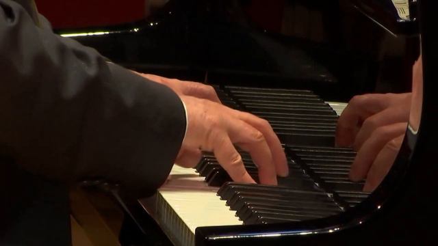 Mozart: Violin Sonata No. 32 in B-flat major - Michael Barenboim Daniel Barenboim