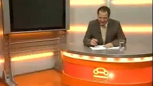 Очень заразительный смех коментатора😅