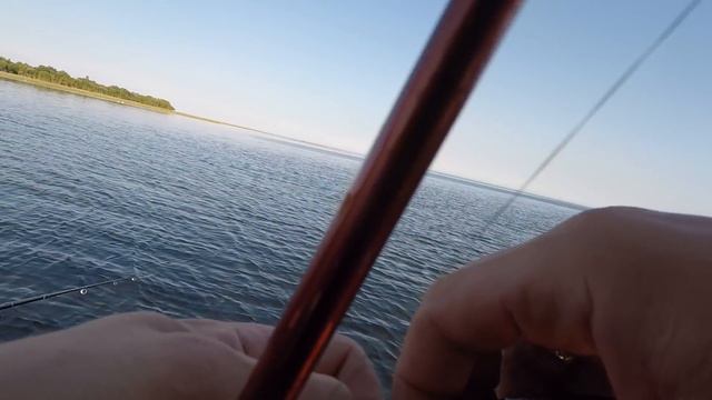 Плюхи #3 на рыбалке с АЕ смотреть онлайн