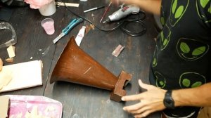 Сиреноголовый из бумаги и пенопласта | Творение Тревора Хендерсона | Как сделать дома | SCP-6789