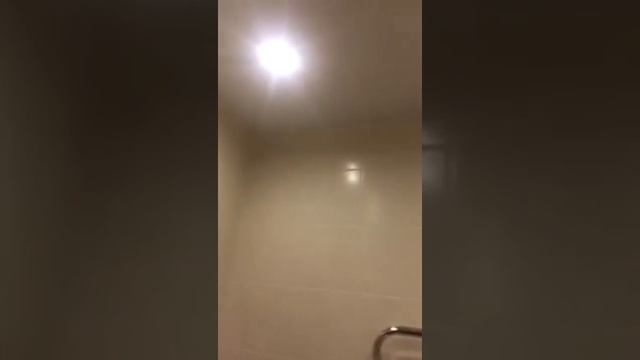 Натяжной потолок в ванне. Отзыв Новосибирск.