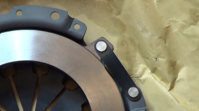 Комплект сцепления Приора, Корзина, Диск, Выжимной подшипник смотреть онлайн