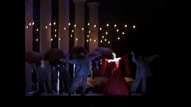 Фрагмент из оперетты «Граф Люксембург» Новосибирского музыкального театра смотреть онлайн