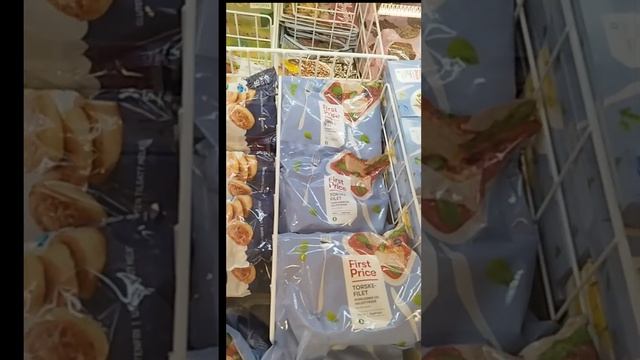 Какую соленую селёдку выбрать в Норвегии в супермаркете. Новая упаковка. Магазин KIWI. смотреть онлайн