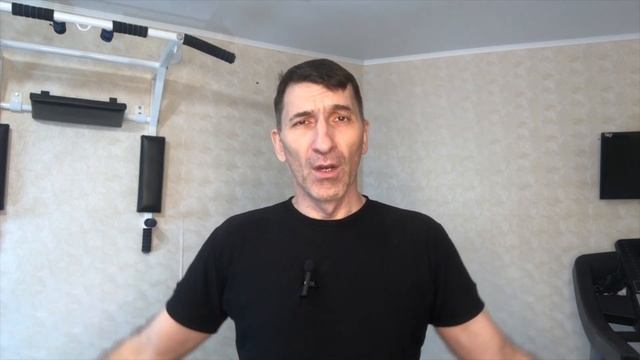 Зачем приседать по 100 раз в день смотреть онлайн