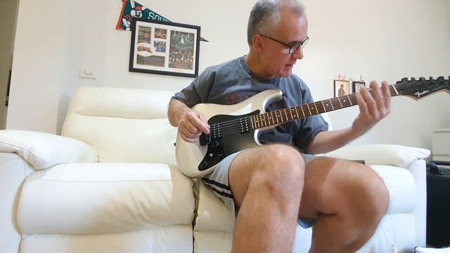 Fender Made in Japan Boxer Stratocaster (The AXE) смотреть онлайн