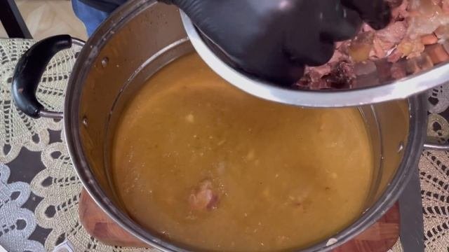 ХОЛОДЕЦ. ГОТОВИМ ХОЛОДЕЦ БЕЗ ЖЕЛАТИНА ХОЛОДЕЦ из ГОВЯЖЬИХ НОГ Рецепт холодца