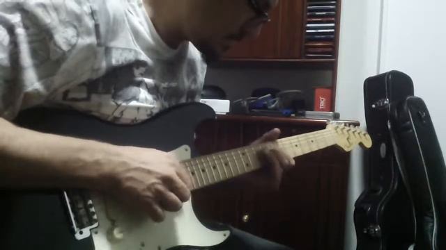 When I Feel The Blues - Fender Stratocaster Eric Clapton caps lace sensor смотреть онлайн