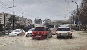 Новороссийск затопило! Объявлена эвакуация в Крымском районе!
#новороссийск #крымск #наводнение