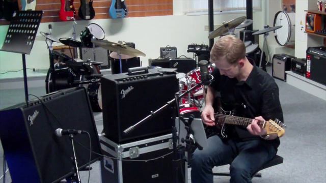 Kubas. koncertinis garsas už prieinamą kainą ? Fender MUSTANG GT 200 100 40 смотреть онлайн