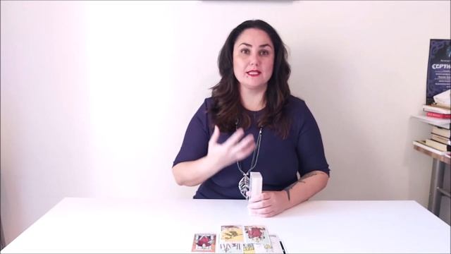 Таро расклад "Как отпустить прошлое" Почему вы до сих пор его тащите за собой?
