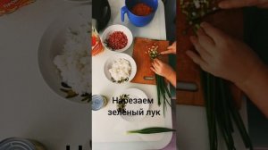 САЛАТ ИЗ КРАБОВЫХ ПАЛОЧЕК С ГРАНАТОМ
