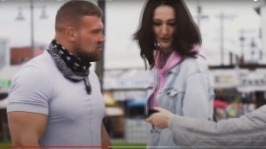 РЕАКЦИЯ ПРОХОЖИХ АМЕРИКАНЦЕВ НА РУССКИХ ГИГАНТОВ