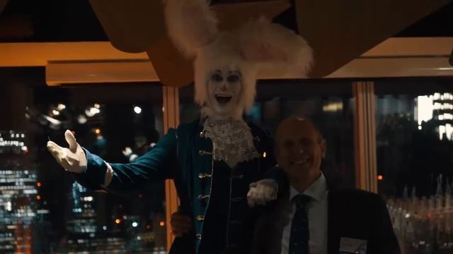 Graebel Mad Hatter's Tea Party смотреть онлайн