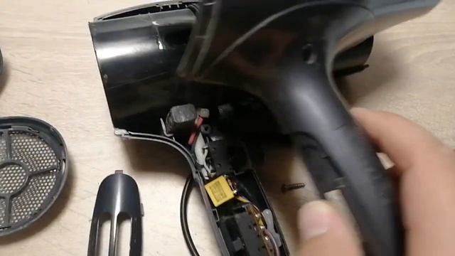 Разборка и ремонт фена Philips HP4935. смотреть онлайн