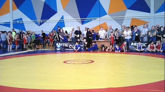 Фестиваль спортивной борьбы и самбо, посвящённого Дню Победы в ВОВ. Ковёр 2 смотреть онлайн