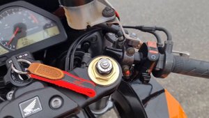 HONDA CBR 1000 RR Repsol - 2005 Rok - LeoVince - 20500 PLN