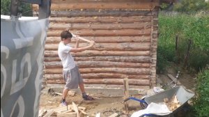 264/Заготовка дров/Нажарила пирожки /Уборка/Убрала пасынки у помидор /Маленькие гости