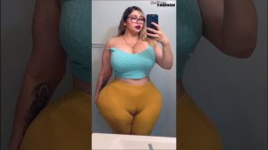 Deisy Garcia: American Plus size model | Age | Height | Weight | Biography