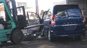 TOYOTA NOAH | DI BIKIN RONGSOK