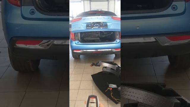 установка и подключение электроприводов двери багажника HAVAL JOLION 2023 года смотреть онлайн