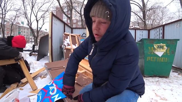 Разборка на Мусорке | Фарид Раскрылся | Жизнь Бездомных Людей смотреть онлайн